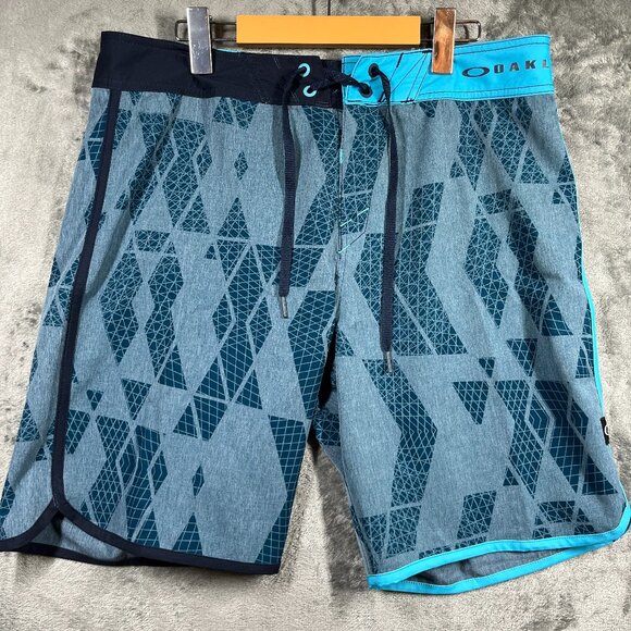 Oakley Boardshorts Mens Sz 34 Blue Flat Front Drawstring Waist Swim Trunk - Picture 1 of 12